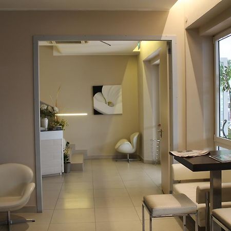 Hotel Sant'Elena リミニ エクステリア 写真